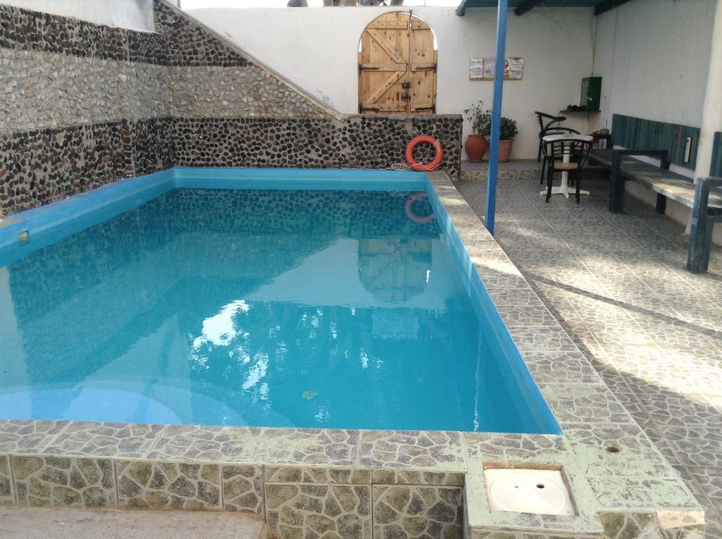 Rooms To Let Katerina & John'S Perissa  Exterior photo